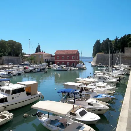 Gojko By Interhome 度假居 Pridraga